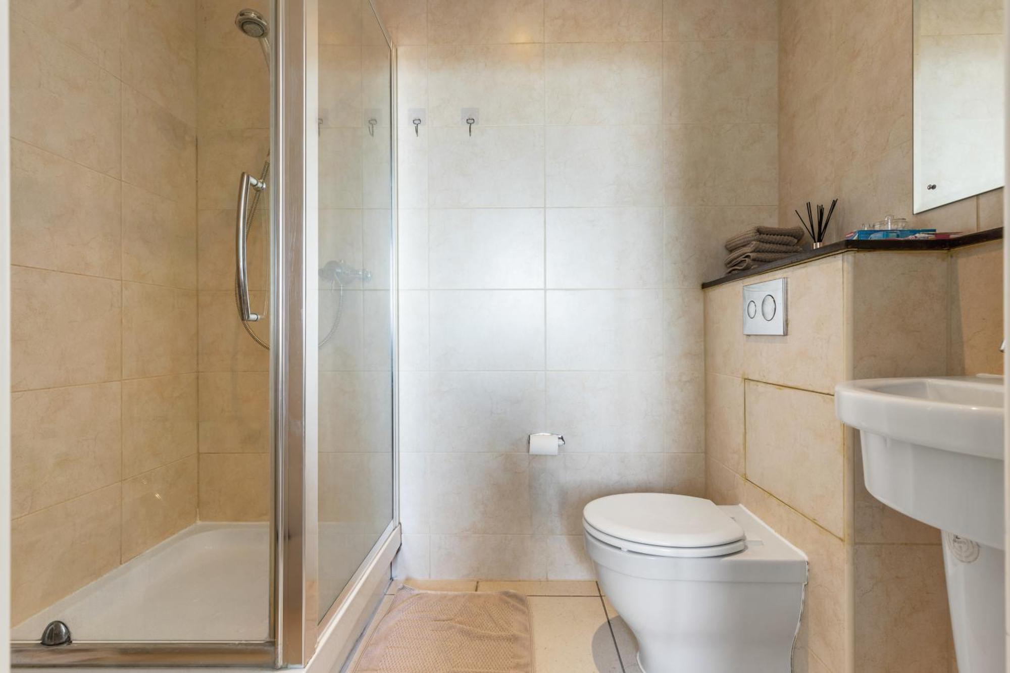 London City View Apartment, Short Walk To Tower Bridge, Free Parking Londres Exterior foto